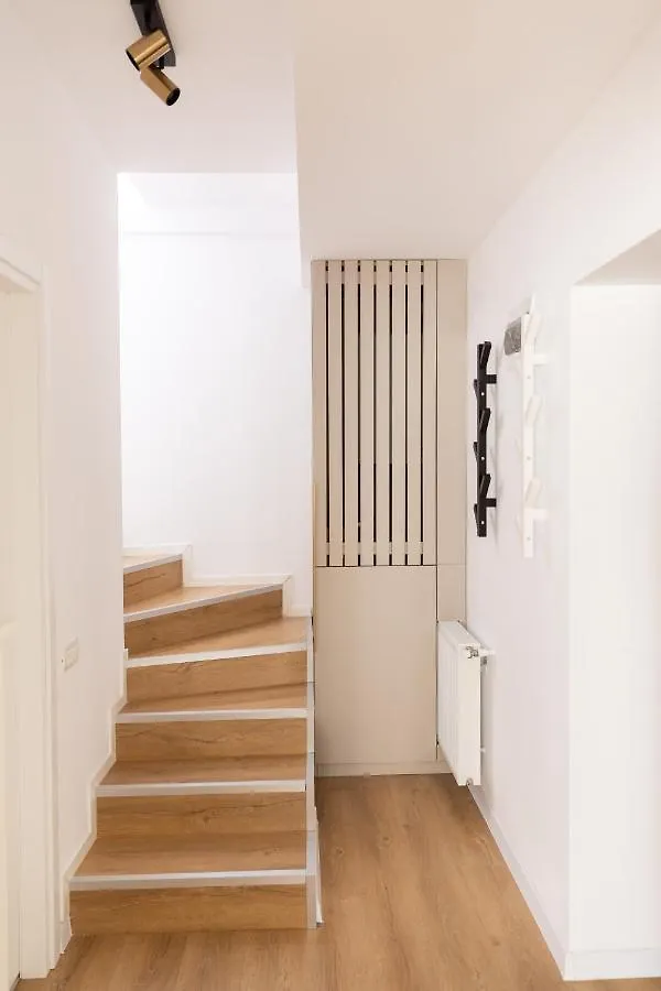 Studio 8 I One Bedroom Apartment I Airport I Therme Otopeni