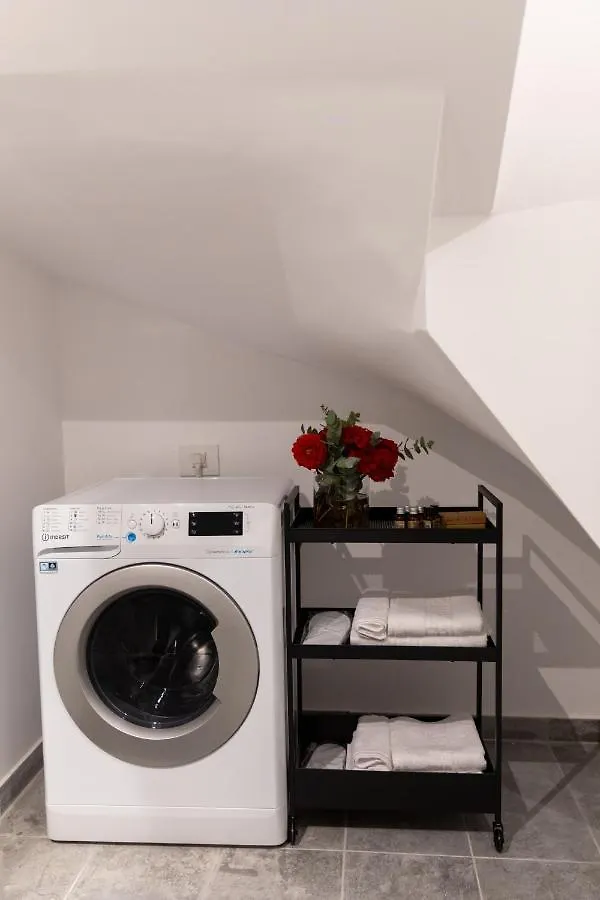 Studio 8 I One Bedroom Apartment I Airport I Therme Otopeni 0*,