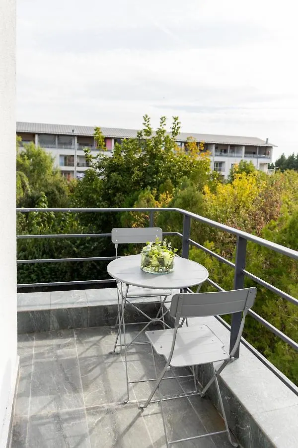 Studio 8 I One Bedroom Apartment I Airport I Therme Otopeni