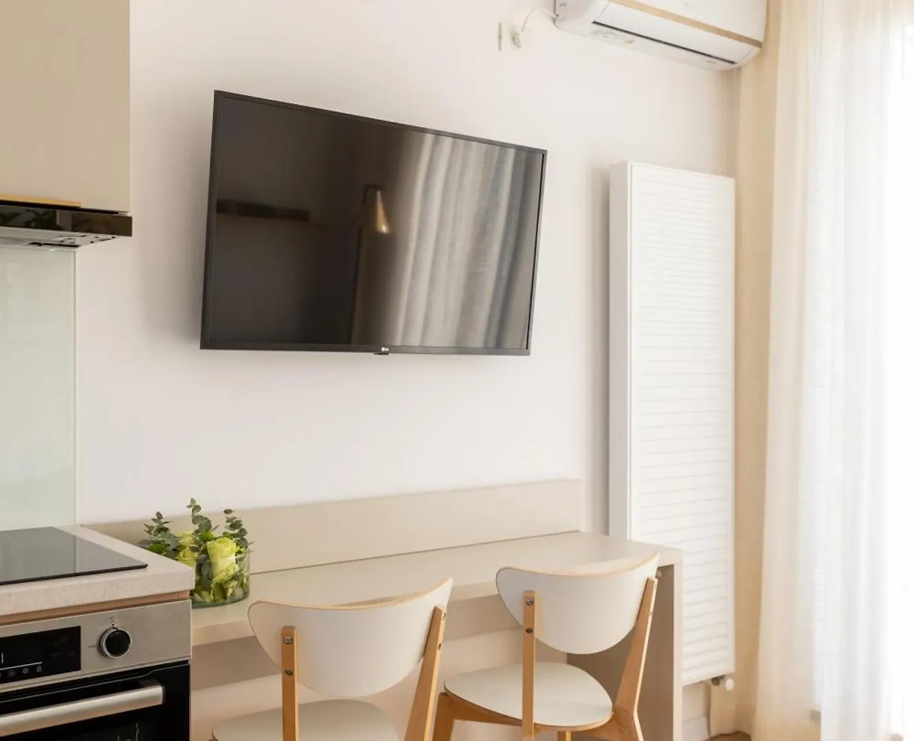 Studio 8 I One Bedroom Apartment I Airport I Therme Otopeni